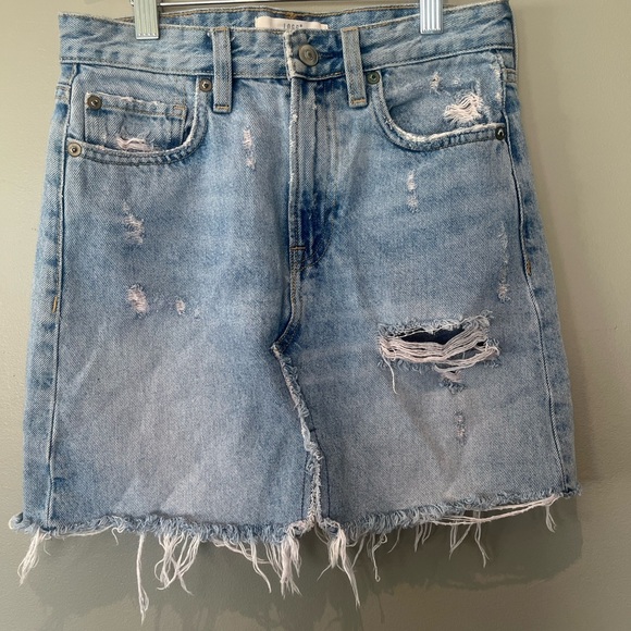 Y2K distressed L.O.G.G. Denim high rise mini skirt - Picture 2 of 6